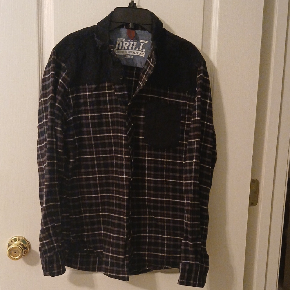 DRILL Men's Black Plaid Casual Button Down Shirt